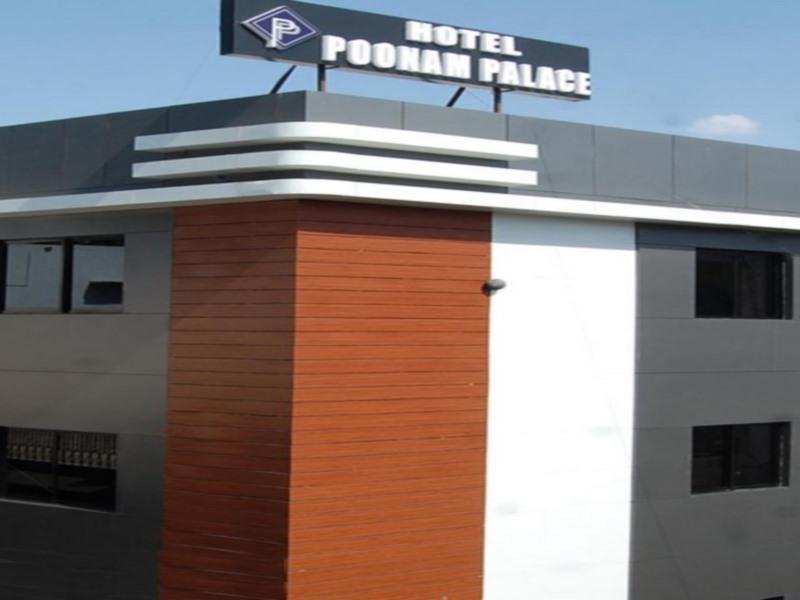 Hotel Poonam Palace Ujjain Eksteriør bilde